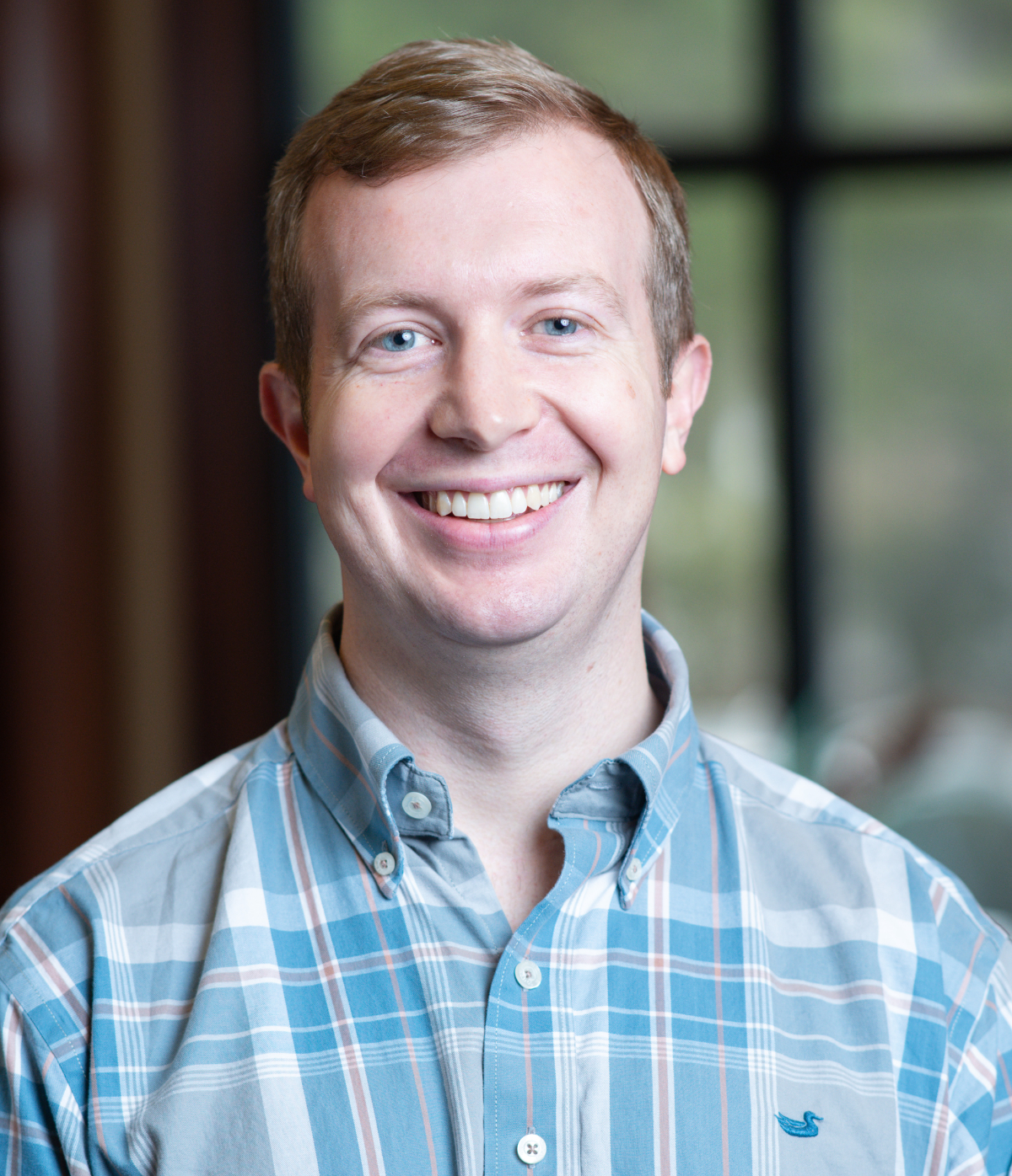 Dr. Linkous headshot